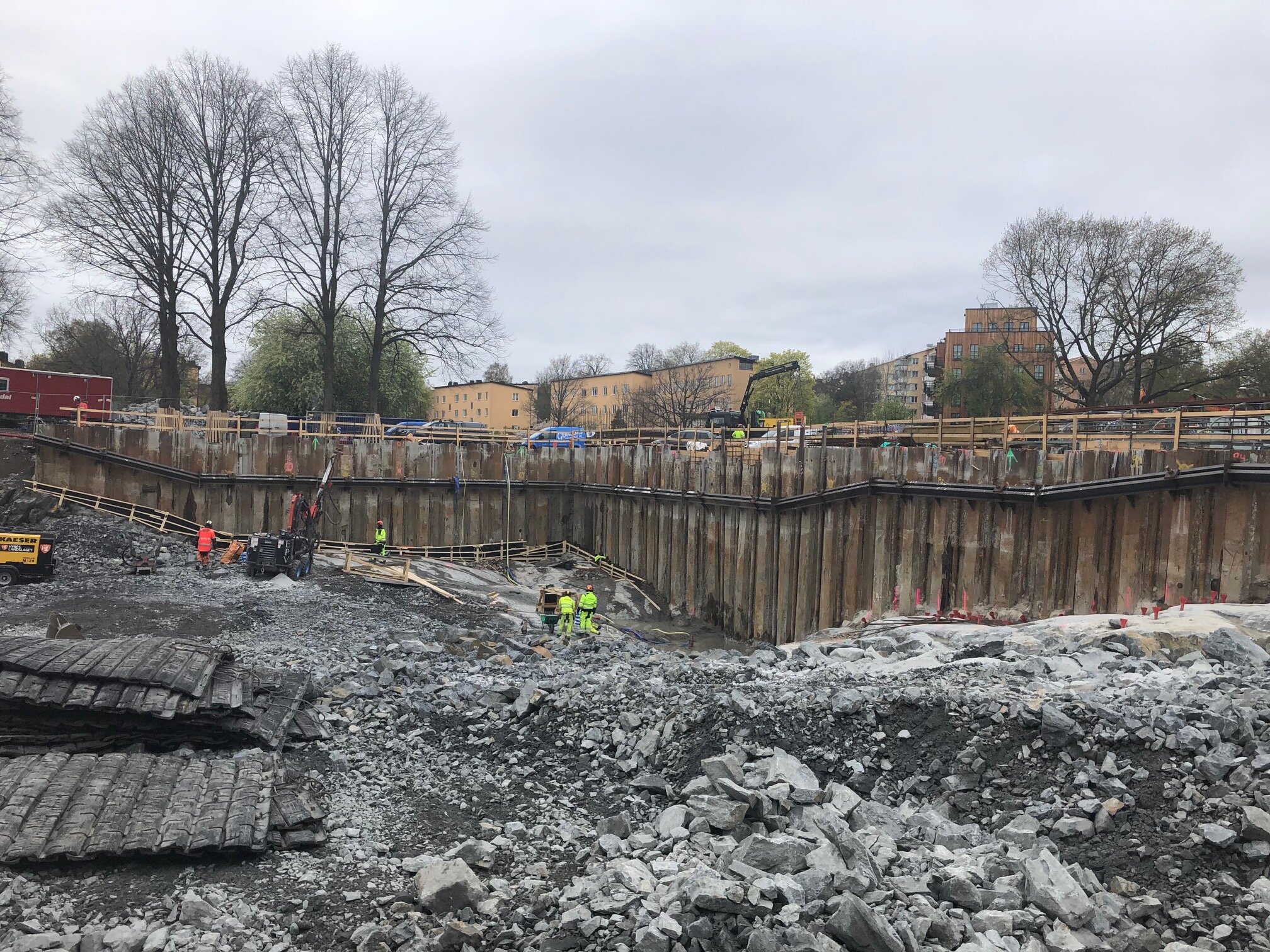 Grundl&auml;ggning i Kv Brandstegen, ny skola i Midsommarkransen, Stockholm